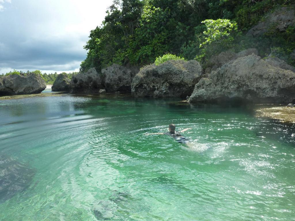 Eddie'S Beach Resort Siargao Генерал-Луна Экстерьер фото